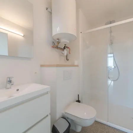 Astrid 802 With Parking By Interhome דירה ברדנה